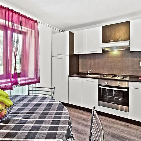 דירה Cici House With *